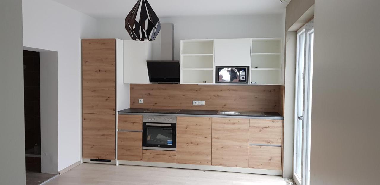 Zentrum 2 Moerbisch موربيش آم سي المظهر الخارجي الصورة